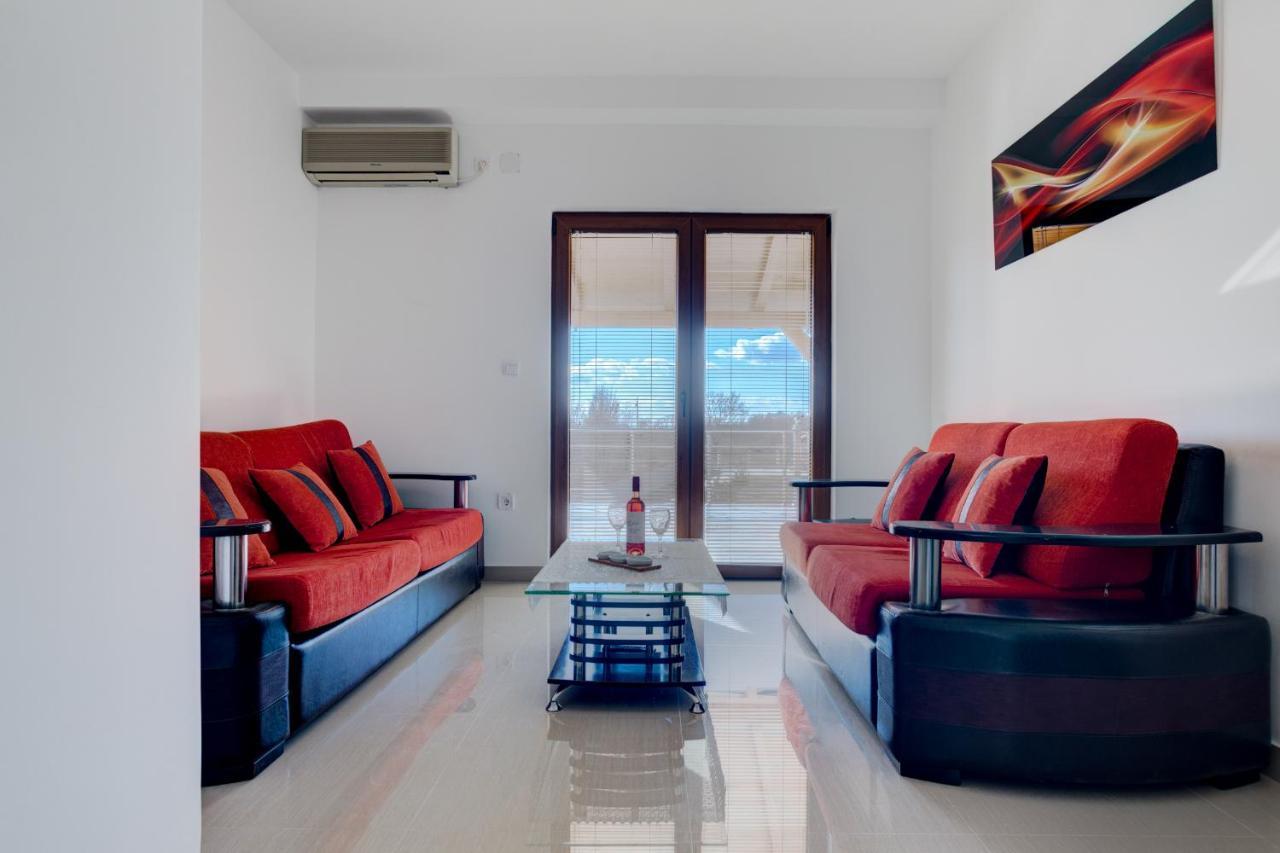 Stars Residence Petrovac Luaran gambar