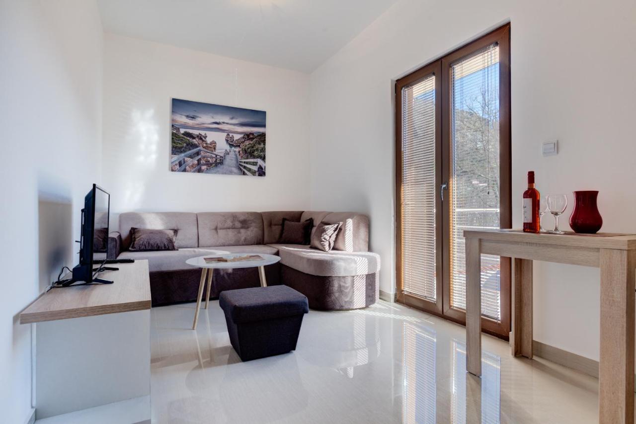 Stars Residence Petrovac Luaran gambar