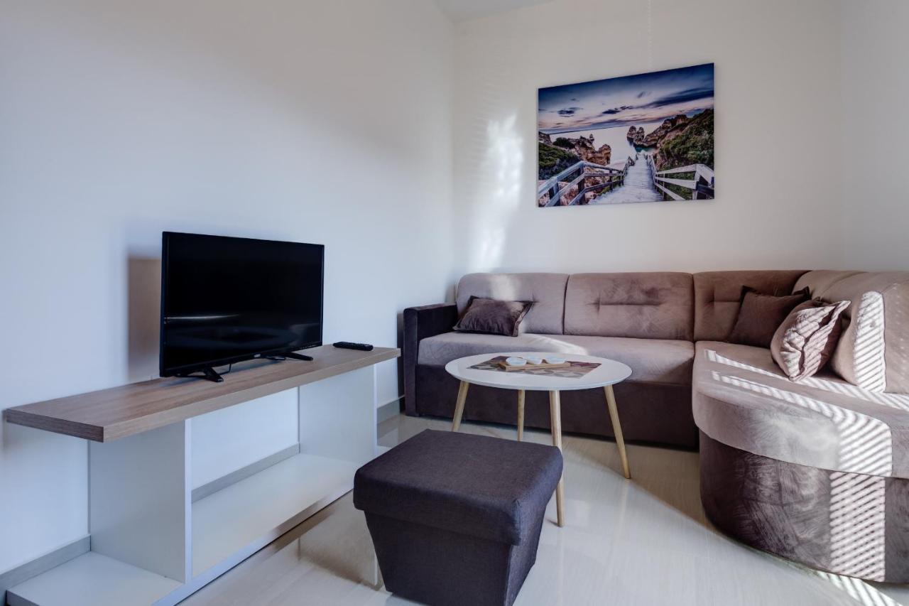 Stars Residence Petrovac Luaran gambar