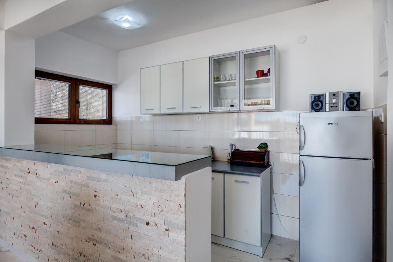 Stars Residence Petrovac Luaran gambar